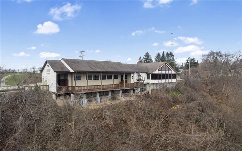 882 HIGHPOINT DRIVE, COAL CENTER, 15423, ,Commercial-industrial-business,For Sale,HIGHPOINT DRIVE,1680801