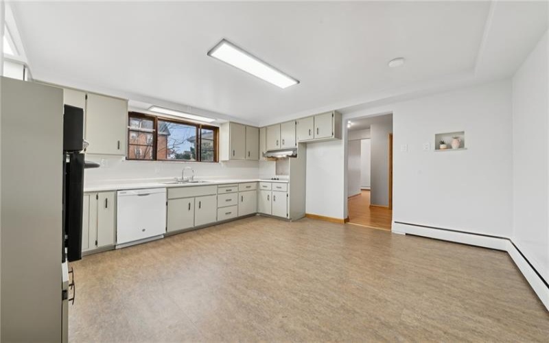 612 Mulberry St, Scottdale, 15683, 4 Bedrooms Bedrooms, ,2 BathroomsBathrooms,Residential,For Sale,Mulberry St,1680894
