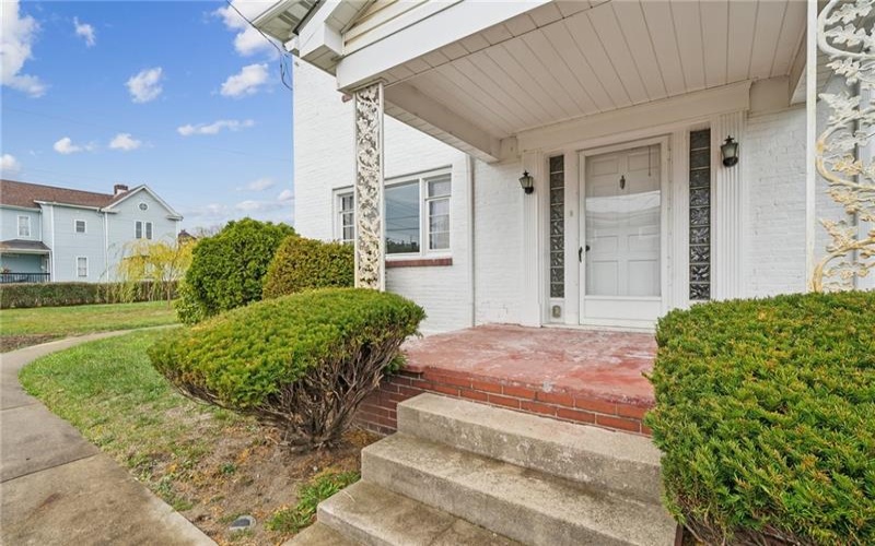 612 Mulberry St, Scottdale, 15683, 4 Bedrooms Bedrooms, ,2 BathroomsBathrooms,Residential,For Sale,Mulberry St,1680894