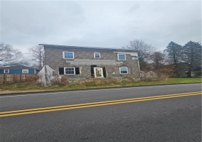 150 Main St, Donegal, 15628, ,Residential,For Sale,Main St,1680907