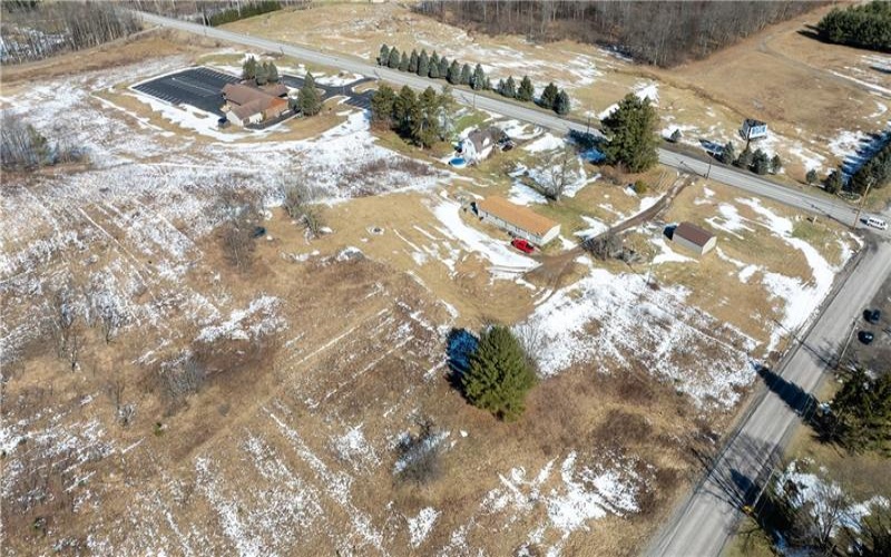 4261 National Pike, Farmington, 15437, 3 Bedrooms Bedrooms, ,2 BathroomsBathrooms,Residential,For Sale,National Pike,1680976