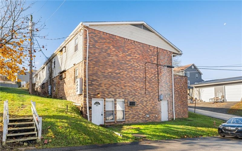 616 Union, California, 15419, ,Multi-unit,For Sale,Union,1680980