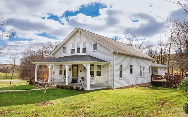 670 Sugar Camp Rd, Finleyville, 15332, 4 Bedrooms Bedrooms, 9 Rooms Rooms,2.1 BathroomsBathrooms,Residential,For Sale,Sugar Camp Rd,1681061