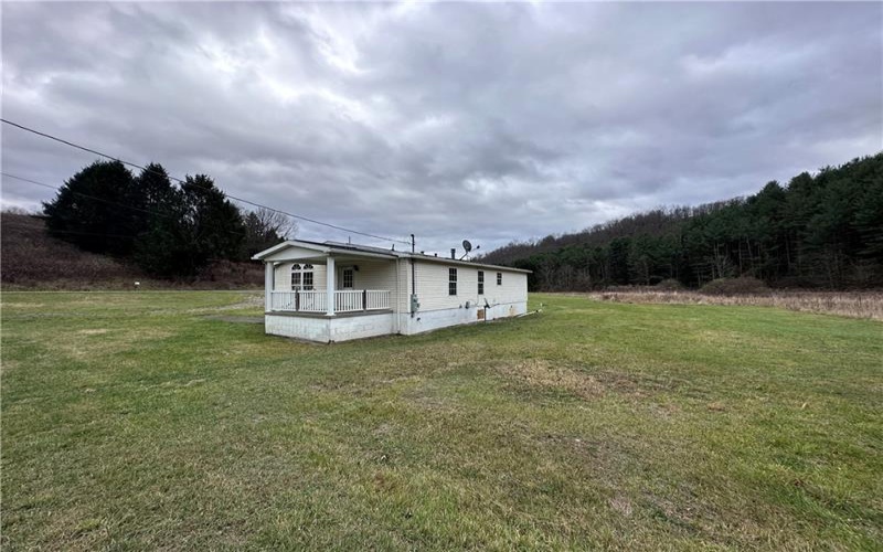 119 Blockhouse Rd., Holbrook, PA, 15341, 3 Bedrooms Bedrooms, 7 Rooms Rooms,2 BathroomsBathrooms,Residential,For Sale,Blockhouse Rd.,1681362