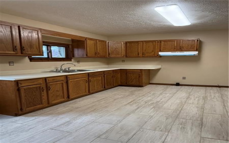 204 Charles Street, Langeloth, 15054, 2 Bedrooms Bedrooms, 6 Rooms Rooms,1 BathroomBathrooms,Residential,For Sale,Charles Street,1681377