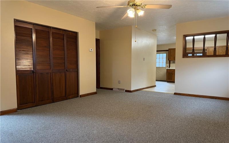 204 Charles Street, Langeloth, 15054, 2 Bedrooms Bedrooms, 6 Rooms Rooms,1 BathroomBathrooms,Residential,For Sale,Charles Street,1681377