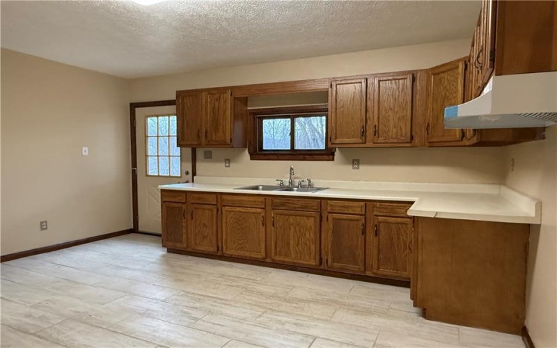 204 Charles Street, Langeloth, 15054, 2 Bedrooms Bedrooms, 6 Rooms Rooms,1 BathroomBathrooms,Residential,For Sale,Charles Street,1681377