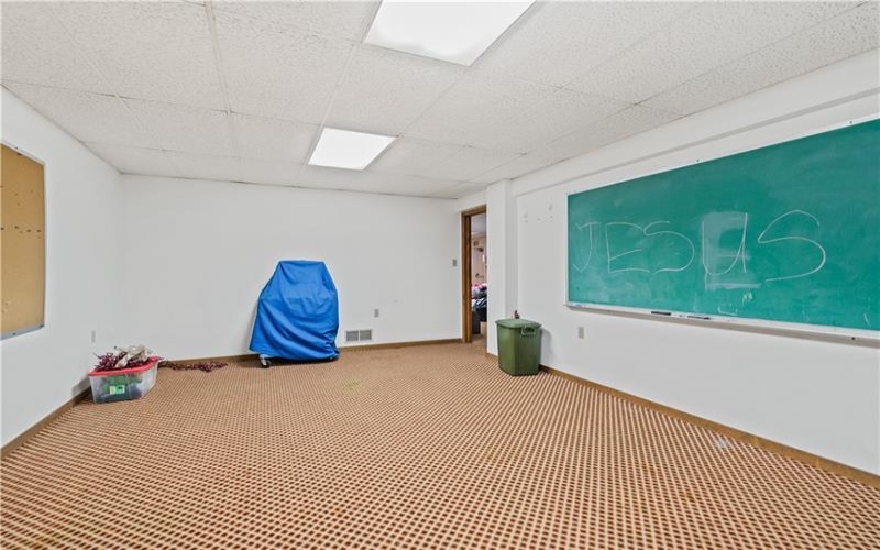 56 BIRCH WAY, Muse, 15350, ,Commercial-industrial-business,For Sale,BIRCH WAY,1681411