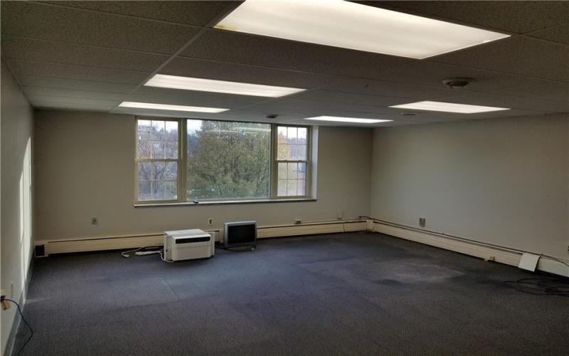 87 Maiden St, Washington, 15301, ,Commercial-industrial-business,For Sale,Maiden St,1681524