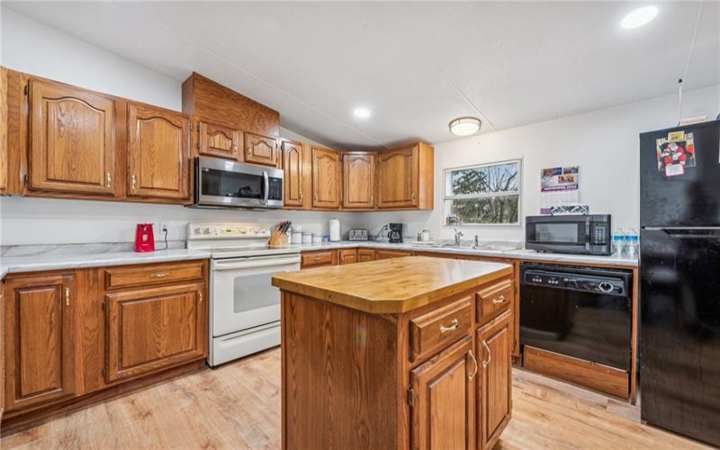 1473 Monastery, Latrobe, 15650, 3 Bedrooms Bedrooms, ,2 BathroomsBathrooms,Residential,For Sale,Monastery,1681597