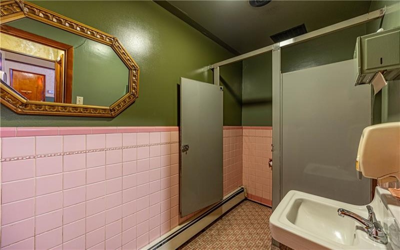 614 Hancock Ave, Vandergrift, 15690, ,Commercial-industrial-business,For Sale,Hancock Ave,1681730
