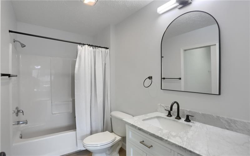 96 Waynesburg Road, West Alexander, 15376, 3 Bedrooms Bedrooms, 8 Rooms Rooms,2.1 BathroomsBathrooms,Residential,For Sale,Waynesburg Road,1681731