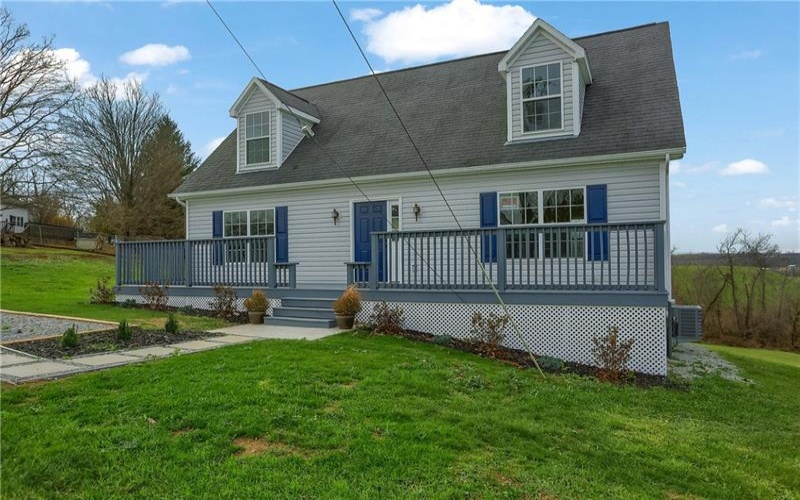 96 Waynesburg Road, West Alexander, 15376, 3 Bedrooms Bedrooms, 8 Rooms Rooms,2.1 BathroomsBathrooms,Residential,For Sale,Waynesburg Road,1681731