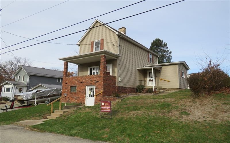 413 Scott Ave, Monessen, 15062, 2 Bedrooms Bedrooms, ,1 BathroomBathrooms,Residential,For Sale,Scott Ave,1681885