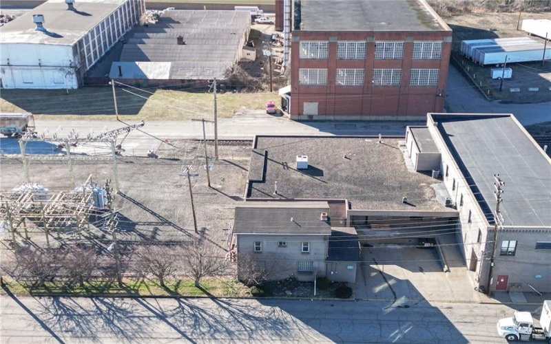 1168 Industrial Bld, New Kensington, 15068, ,Commercial-industrial-business,For Sale,Industrial Bld,1640790