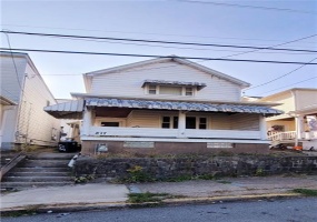 817 Crest Ave, Charleroi, 15022, 3 Bedrooms Bedrooms, 8 Rooms Rooms,1 BathroomBathrooms,Residential,For Sale,Crest Ave,1677573