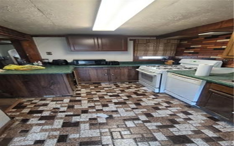 817 Crest Ave, Charleroi, 15022, 3 Bedrooms Bedrooms, 8 Rooms Rooms,1 BathroomBathrooms,Residential,For Sale,Crest Ave,1677573