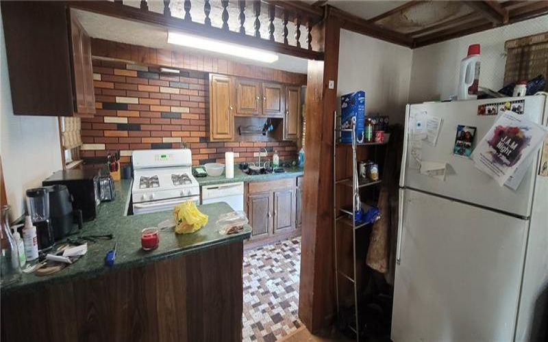 817 Crest Ave, Charleroi, 15022, 3 Bedrooms Bedrooms, 8 Rooms Rooms,1 BathroomBathrooms,Residential,For Sale,Crest Ave,1677573