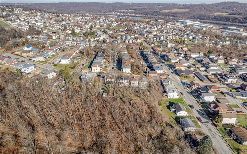 623-627 Chestnut St, Donora, 15033, 2 Bedrooms Bedrooms, ,1 BathroomBathrooms,Residential,For Sale,Chestnut St,1682127