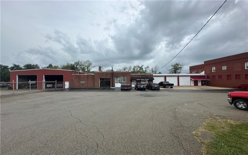 669 Bridge Street, New Salem, 15468, ,Commercial-industrial-business,For Sale,Bridge Street,1682268