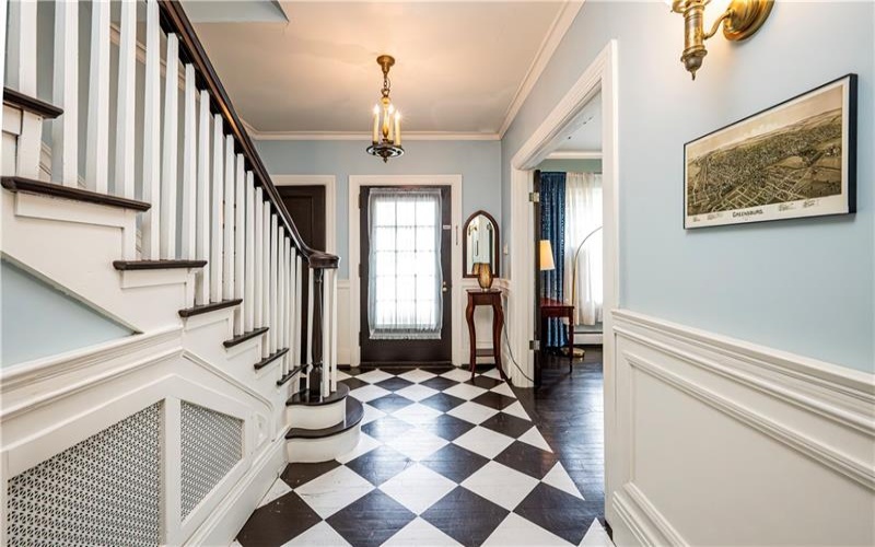 450 MAIN STREET, Greensburg, 15601, 5 Bedrooms Bedrooms, 11 Rooms Rooms,3.2 BathroomsBathrooms,Residential,For Sale,MAIN STREET,1663547