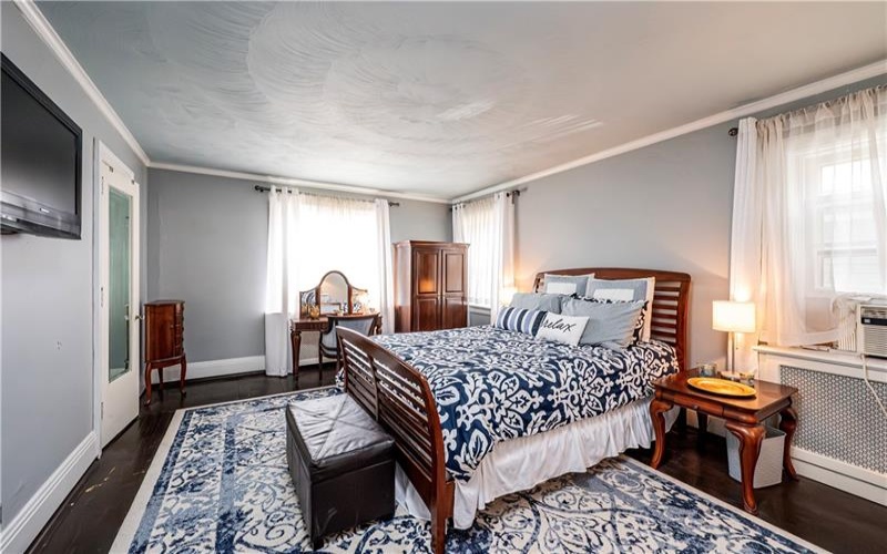 450 MAIN STREET, Greensburg, 15601, 5 Bedrooms Bedrooms, 11 Rooms Rooms,3.2 BathroomsBathrooms,Residential,For Sale,MAIN STREET,1663547