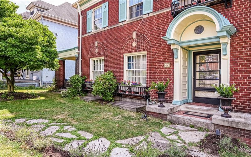 450 MAIN STREET, Greensburg, 15601, 5 Bedrooms Bedrooms, 11 Rooms Rooms,3.2 BathroomsBathrooms,Residential,For Sale,MAIN STREET,1663547