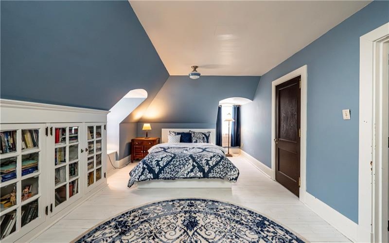 450 MAIN STREET, Greensburg, 15601, 5 Bedrooms Bedrooms, 11 Rooms Rooms,3.2 BathroomsBathrooms,Residential,For Sale,MAIN STREET,1663547