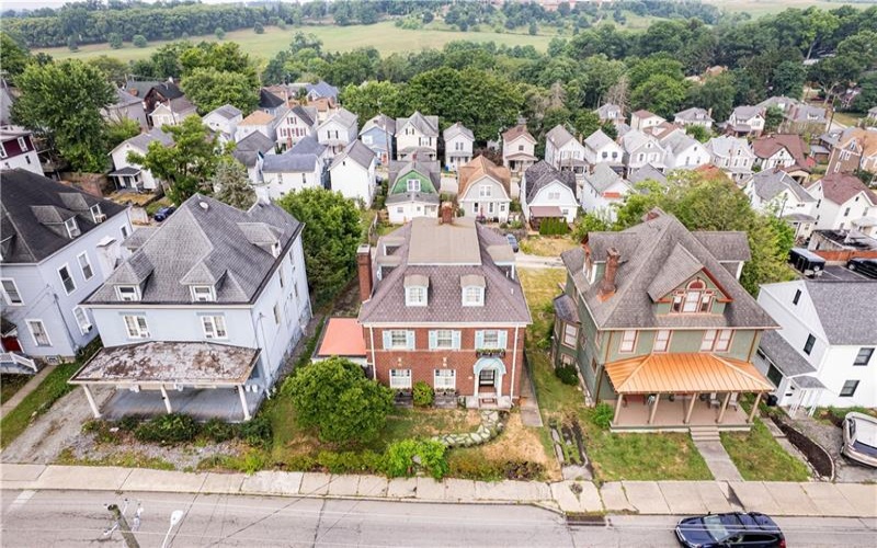 450 MAIN STREET, Greensburg, 15601, 5 Bedrooms Bedrooms, 11 Rooms Rooms,3.2 BathroomsBathrooms,Residential,For Sale,MAIN STREET,1663547