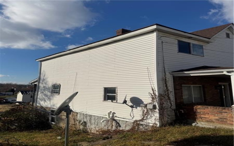420 Brown St, Everson, 15631, 4 Bedrooms Bedrooms, ,2 BathroomsBathrooms,Residential,For Sale,Brown St,1682229