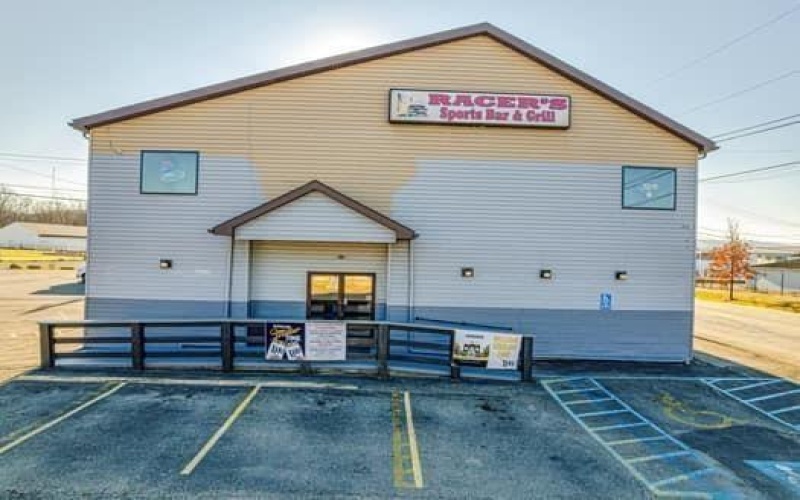 2236 Lincoln Ave, Latrobe, 15650, ,Commercial-industrial-business,For Sale,Lincoln Ave,1682185