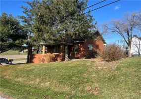 218 Painter Rd, Smithton, 15479, 2 Bedrooms Bedrooms, ,1 BathroomBathrooms,Residential,For Sale,Painter Rd,1682509