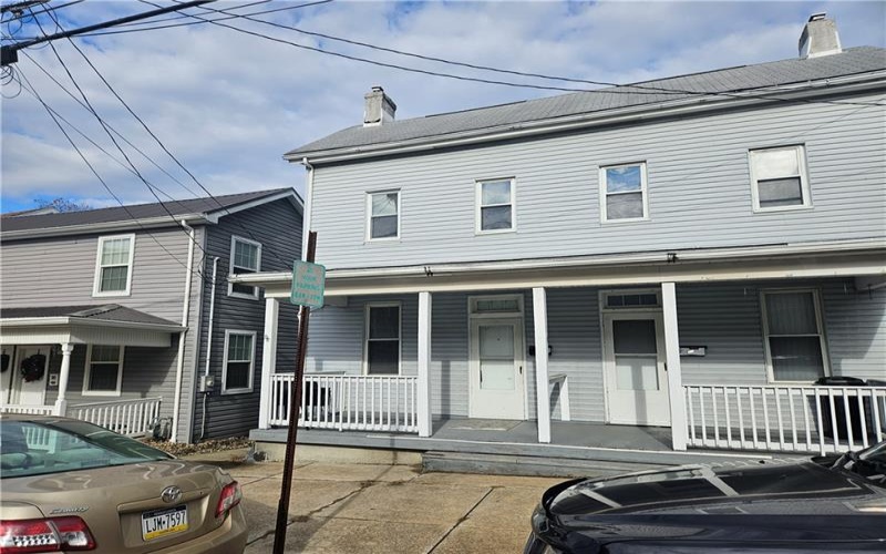 311 3rd St, Irwin, 15642, 3 Bedrooms Bedrooms, ,1 BathroomBathrooms,Lease,For Sale,3rd St,1682635