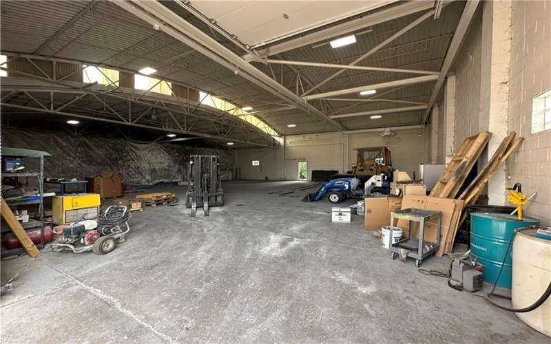 1101 Railroad, 15063, 15063, ,Commercial-industrial-business,For Sale,Railroad,1683074