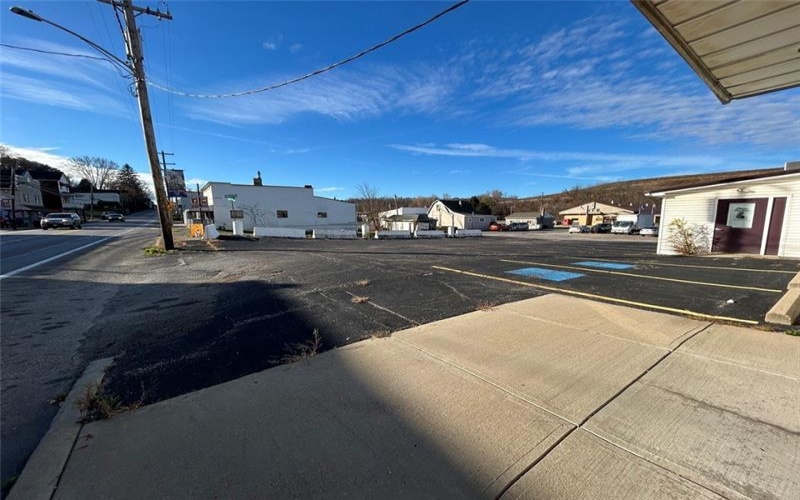 1943 Smith Township State Rd, Burgettstown, 15021, ,Commercial-industrial-business,For Sale,Smith Township State Rd,1683097