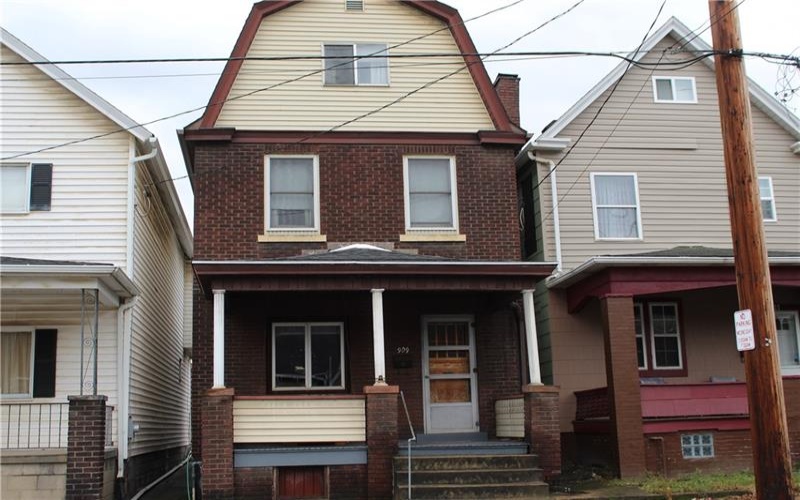 909 McKean Ave, Charleroi, 15022, 5 Bedrooms Bedrooms, 8 Rooms Rooms,1.1 BathroomsBathrooms,Residential,For Sale,McKean Ave,1683163