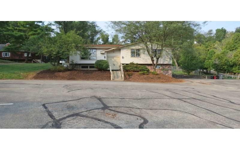 119 Hidden Valley Rd, Canonsburg, 15317, ,Commercial-industrial-business,For Sale,Hidden Valley Rd,1683154