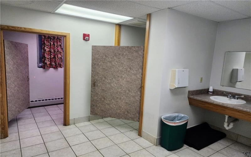 615 Beau St, Washington, 15301, ,Commercial-industrial-business,For Sale,Beau St,1683470
