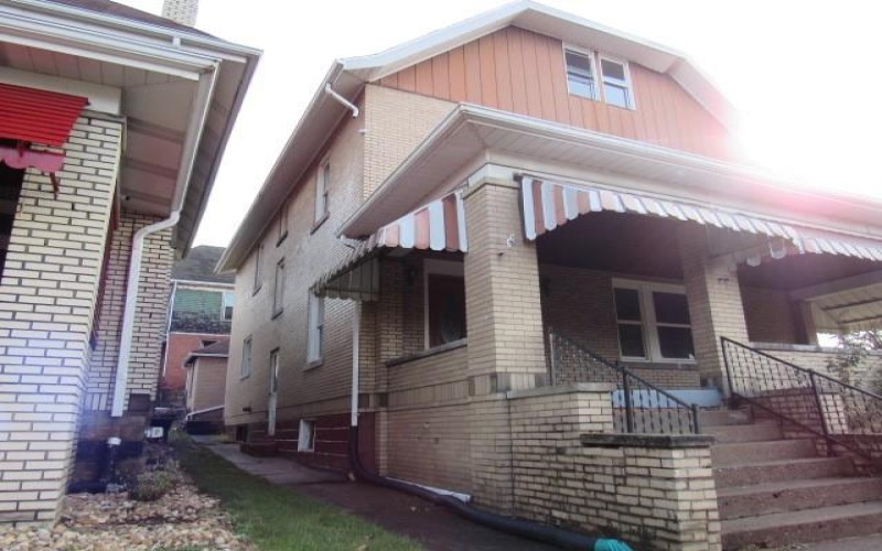 115 6th Avenue, Brownsville, 15417, 4 Bedrooms Bedrooms, 8 Rooms Rooms,1.1 BathroomsBathrooms,Residential,For Sale,6th Avenue,1683486