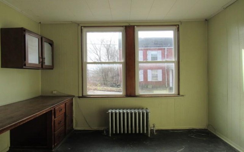 115 6th Avenue, Brownsville, 15417, 4 Bedrooms Bedrooms, 8 Rooms Rooms,1.1 BathroomsBathrooms,Residential,For Sale,6th Avenue,1683486