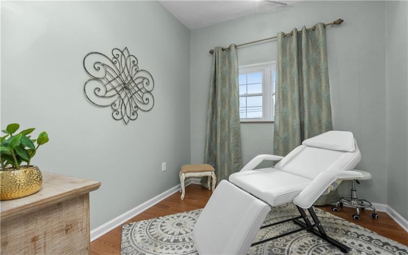 206 Alexander Ave., Strabane, 15363, 7 Rooms Rooms,1.1 BathroomsBathrooms,Residential,For Sale,Alexander Ave.,1683541