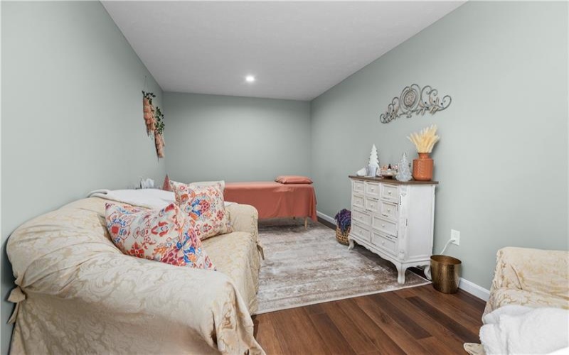 206 Alexander Ave., Strabane, 15363, 7 Rooms Rooms,1.1 BathroomsBathrooms,Residential,For Sale,Alexander Ave.,1683541