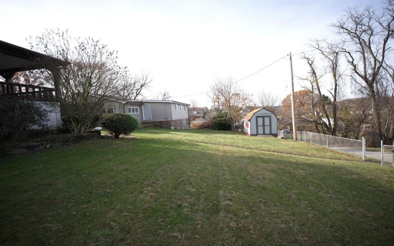 24 Stracke Ave, Monessen, 15062, 2 Bedrooms Bedrooms, ,2.1 BathroomsBathrooms,Residential,For Sale,Stracke Ave,1683617