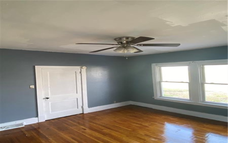 1423 Maple, Monessen, 15062, 2 Bedrooms Bedrooms, ,1.1 BathroomsBathrooms,Residential,For Sale,Maple,1683780