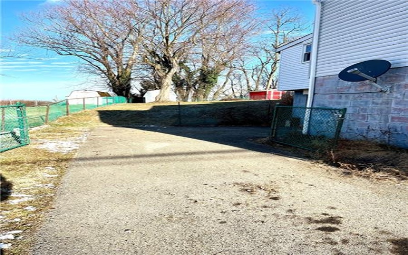 419 MANOR ROAD, DELMONT, 15626, 5 Bedrooms Bedrooms, ,2 BathroomsBathrooms,Residential,For Sale,MANOR ROAD,1683733