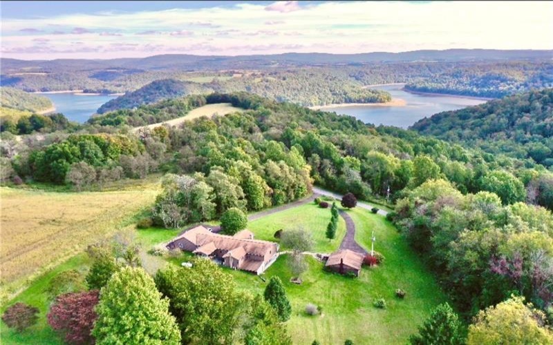 250 Flanigan Rd, Confluence, 15424, 7 Bedrooms Bedrooms, 14 Rooms Rooms,2 BathroomsBathrooms,Residential,For Sale,Flanigan Rd,1683970