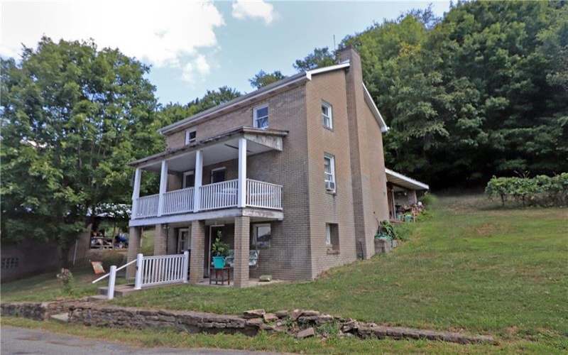 105 Brinker Rd, Hunker, 15639, 4 Bedrooms Bedrooms, 8 Rooms Rooms,1 BathroomBathrooms,Residential,For Sale,Brinker Rd,1684049