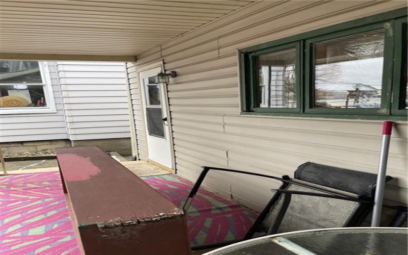 528 Longfellow Street, Vandergrift, 15690, 2 Bedrooms Bedrooms, 5 Rooms Rooms,1.1 BathroomsBathrooms,Residential,For Sale,Longfellow Street,1684120
