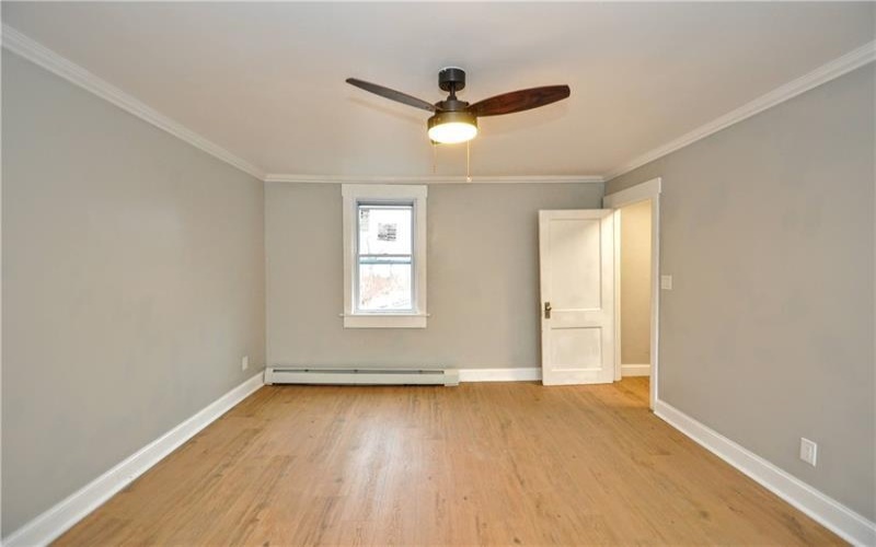 145 Main St, Monongahela, 15063, 2 Bedrooms Bedrooms, 5 Rooms Rooms,1.1 BathroomsBathrooms,Residential,For Sale,Main St,1684129