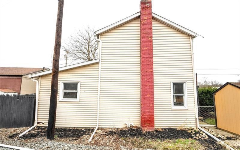145 Main St, Monongahela, 15063, 2 Bedrooms Bedrooms, 5 Rooms Rooms,1.1 BathroomsBathrooms,Residential,For Sale,Main St,1684129